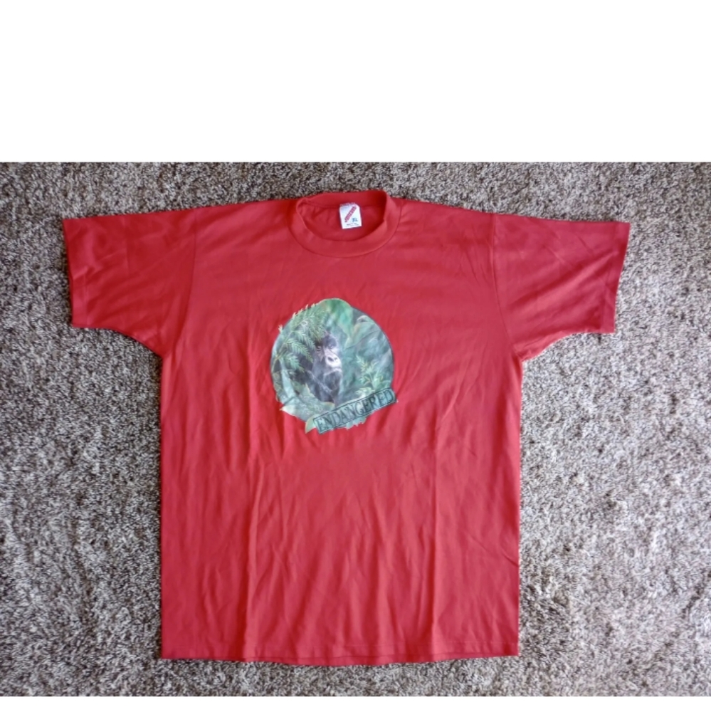 Vintage Single Stitch Endangered Gorilla Graphic T-Shirt Size XL Wildlife